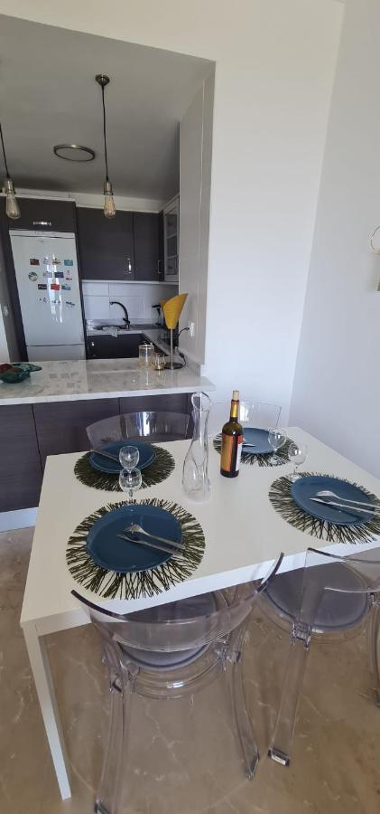 Small Oasis - 6 Personnes Manilva